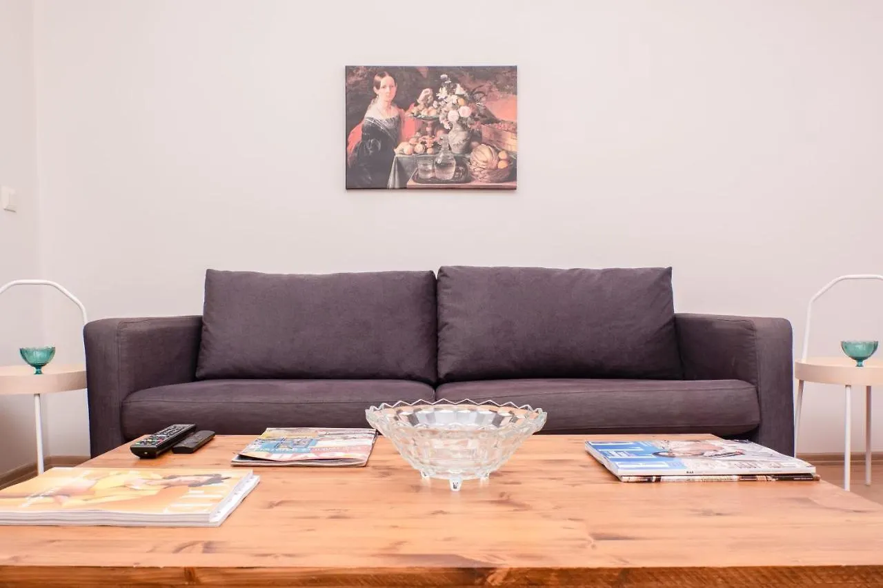 Flat Near Harem Shore In Uskudar Istanbul