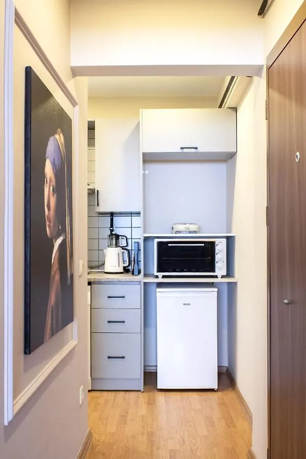 Flat Near Harem Shore In Uskudar Istanbul Turkey